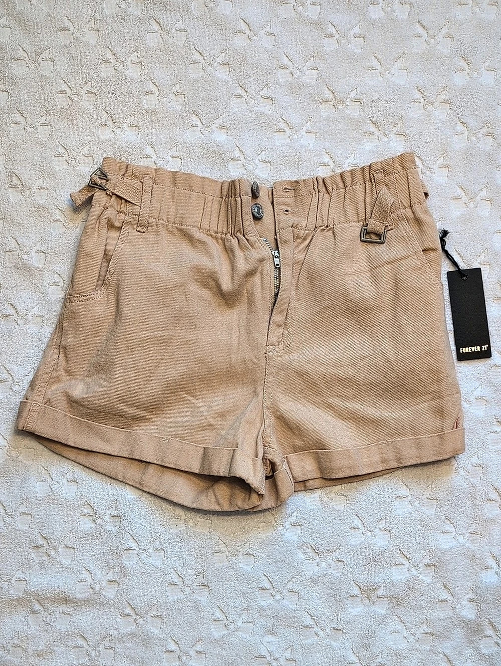 Forever 21 High Waist Shorts in Tan Size Medium NWT